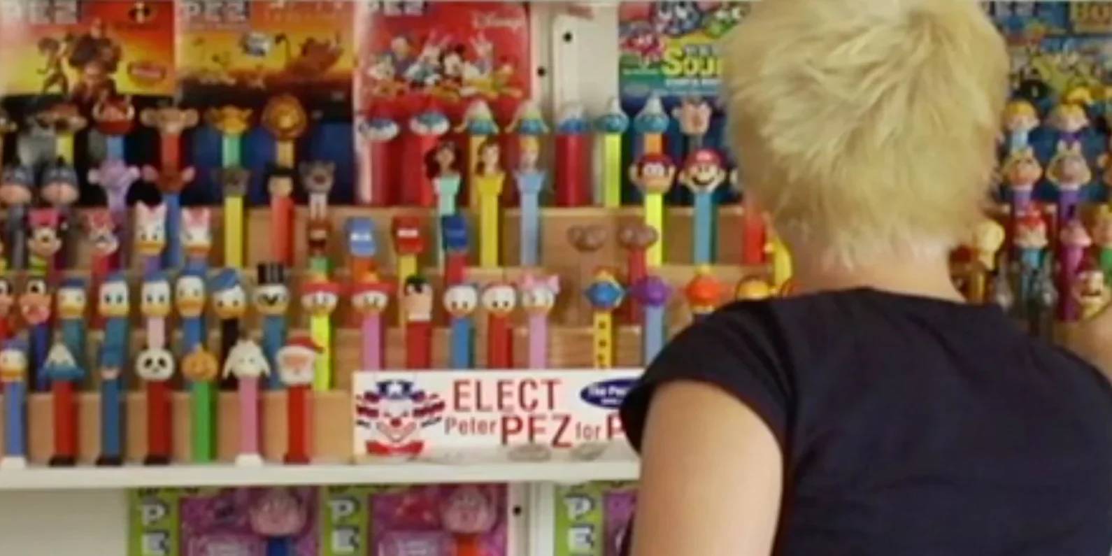 PEZ HEADS